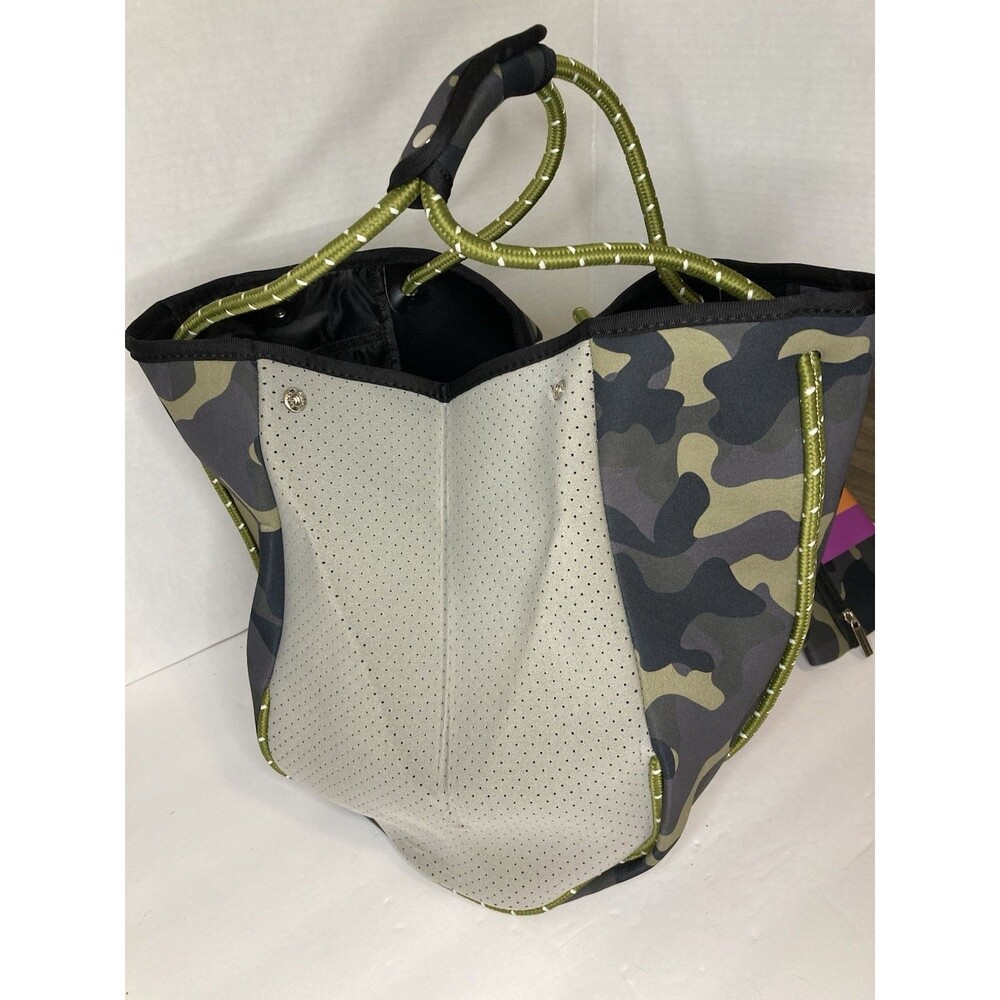 Camo Tote Neoprene Pink Orange Gym Bag Carryon Travel Overnight Satchel - Picture 2 of 11